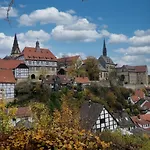 Zeitgeist Отель Варбург