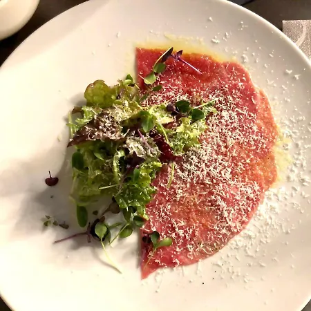 Zeitgeist Отель