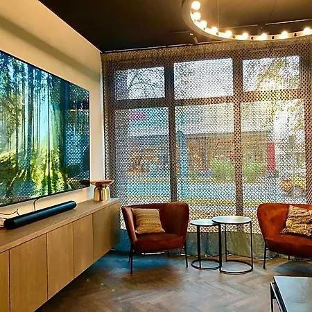 Zeitgeist Hotel